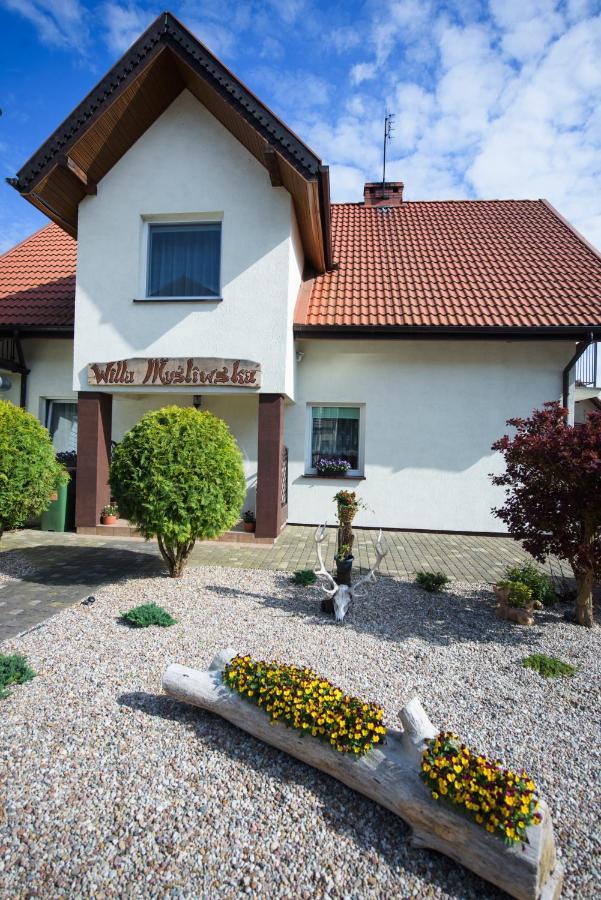 Willa Mysliwska Krynica Morska Buitenkant foto